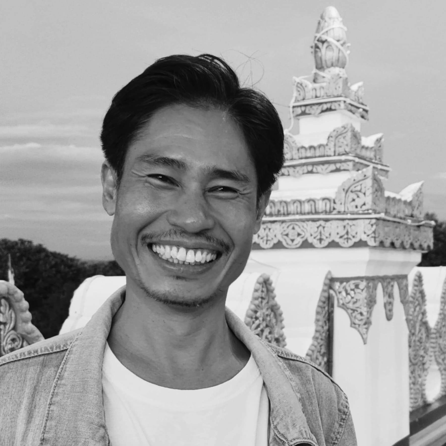 Hlaing Myoe profile picture